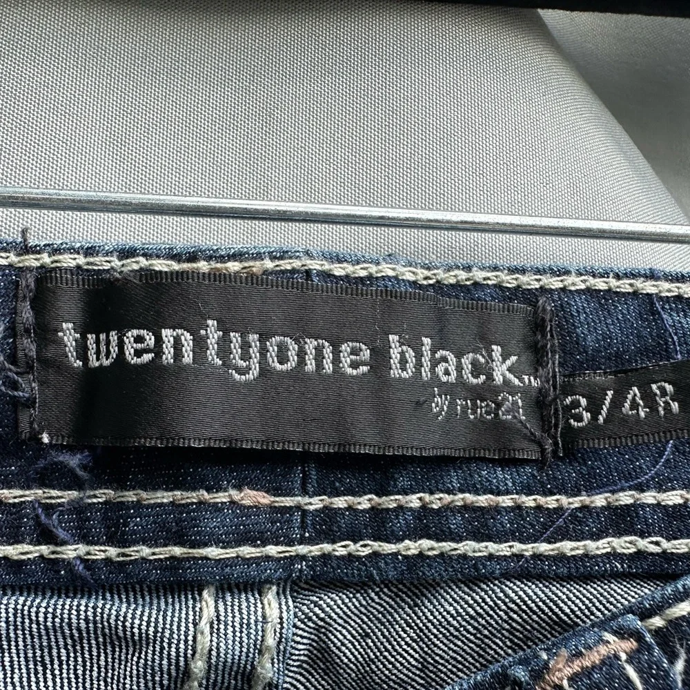 Rue 21 TwentyOne Black Size Curvy 3/4 Regular Low Rise Slim Boot - Picture 7 of 11